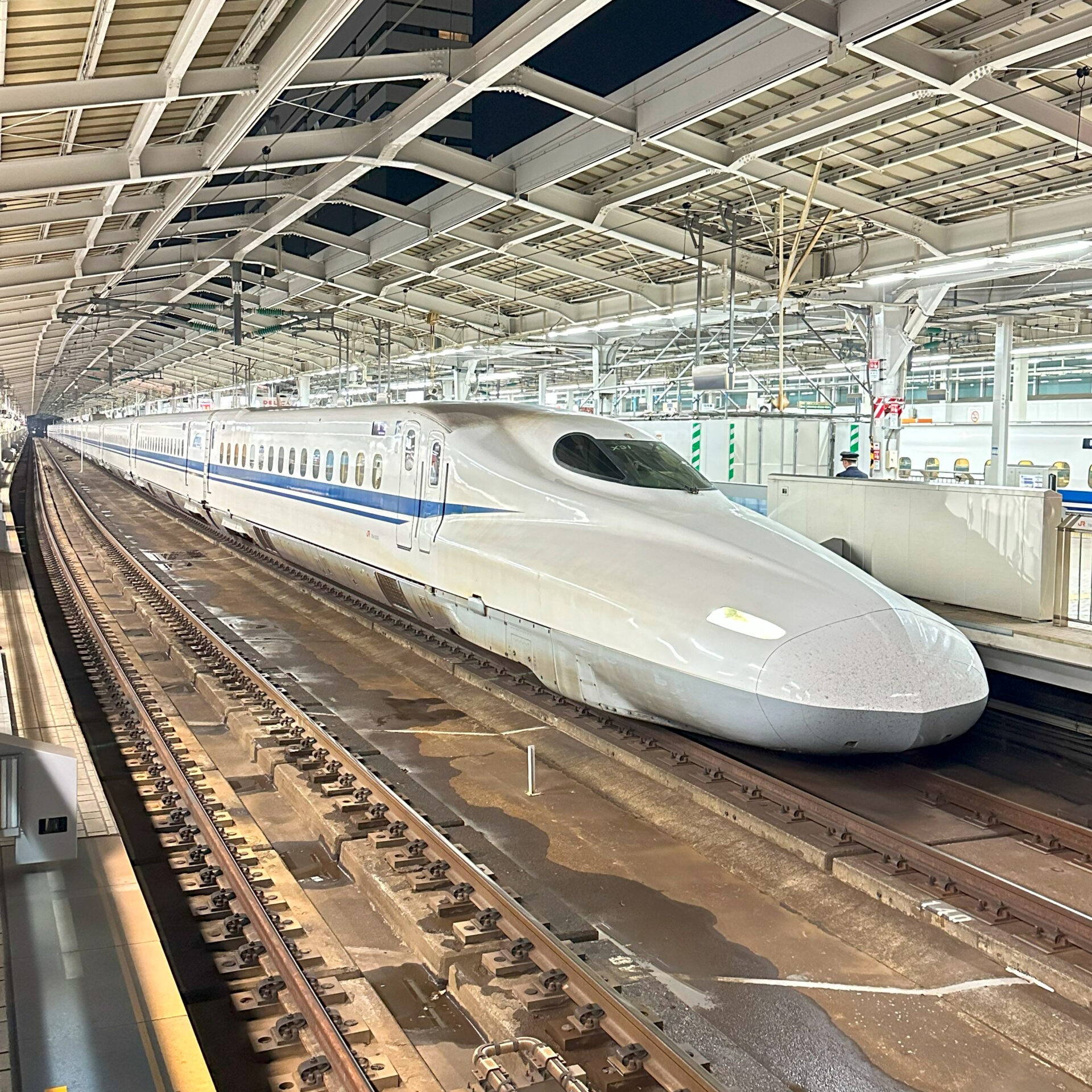 東海道新幹線新大阪駅