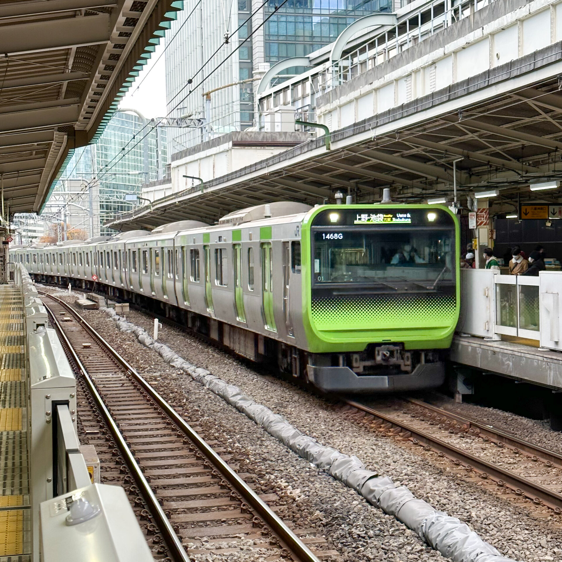 山手線普通列車東京駅にて