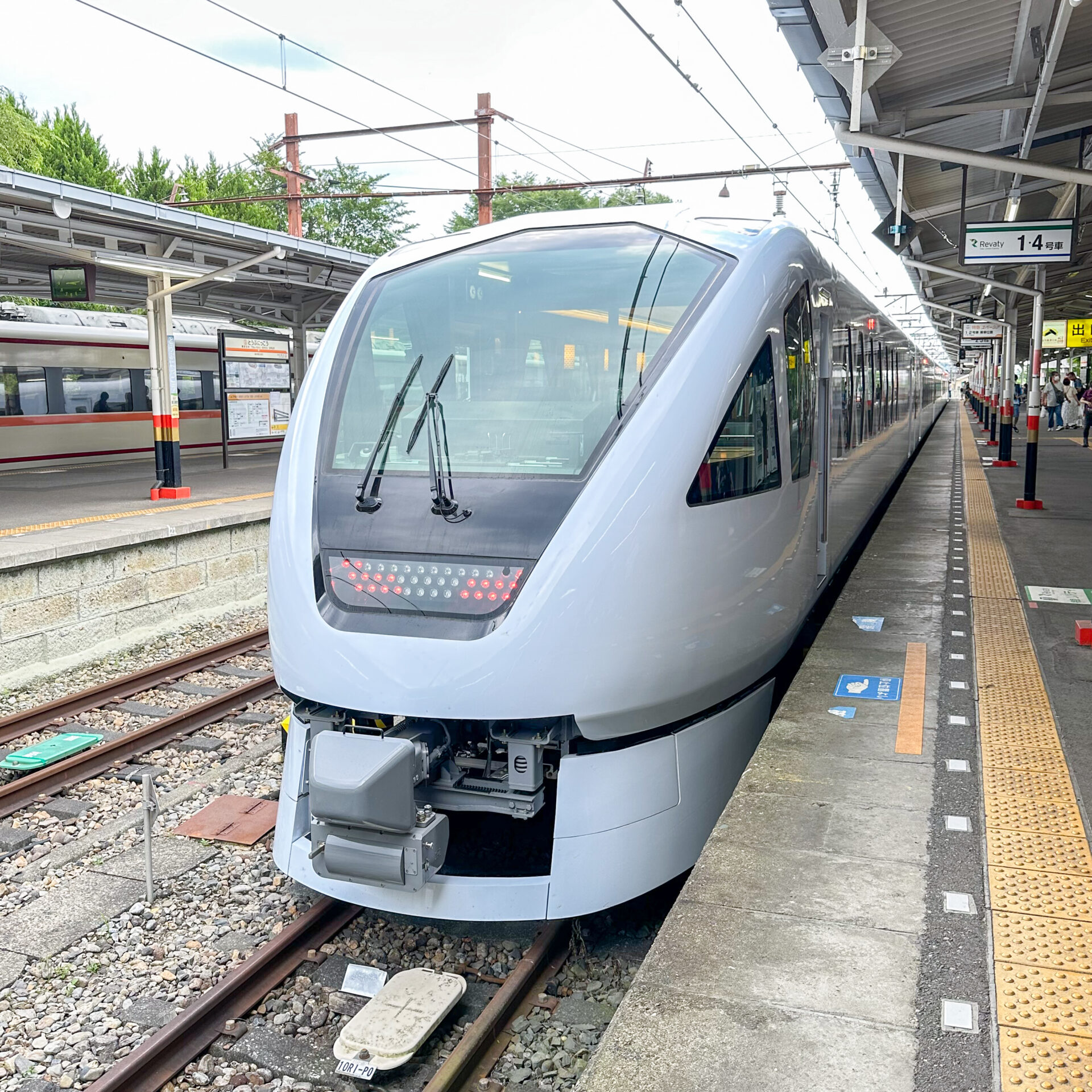 東武特急スペーシアエックス東武日光駅にて